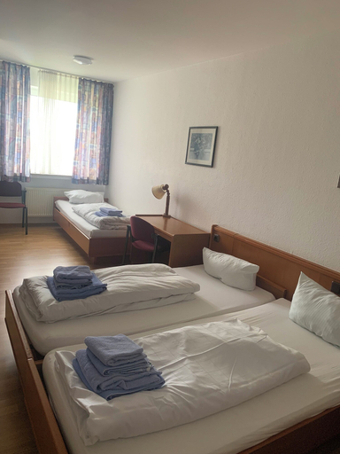 Bedroom 3, Hotel Stimbergpark, Recklinghausen