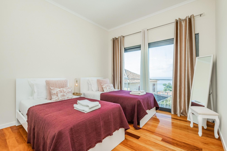 Room 3, Uptown Sea View by Homie, Funchal