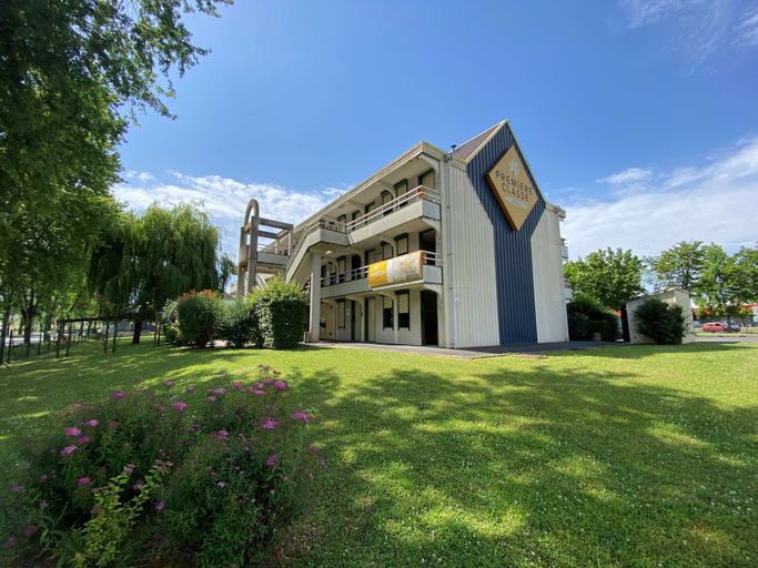 Exterior & Views 2, Premiere Classe Brive La Gaillarde Ouest, Corrèze