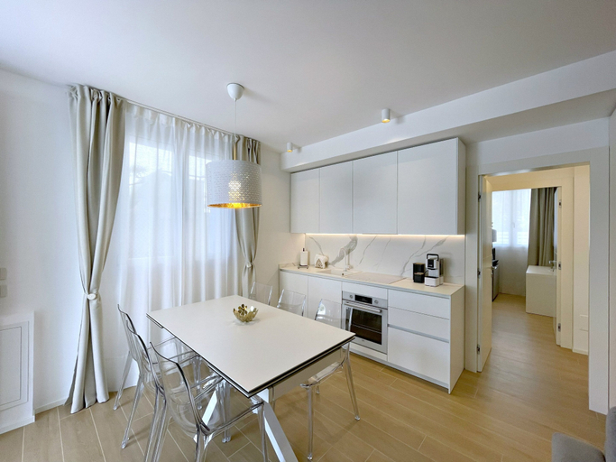 Others 5, Arcioun Suite Apartment Via Bellaria, Rimini