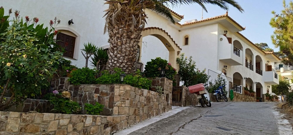 Room 5, Nikos Studio 2 in Gialiskari, North Aegean