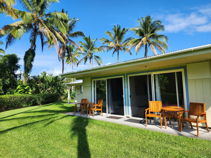 Exterior & Views 2, Arnott's Lodge, Hawaii