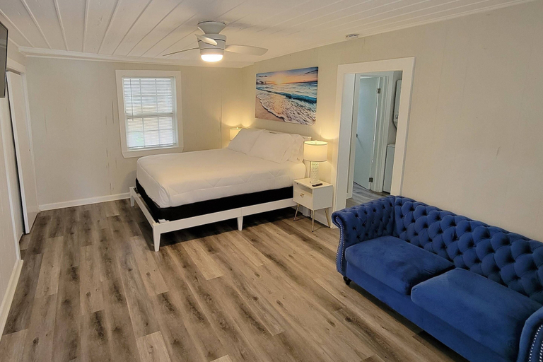 Bedroom 3, Sunset Cottage West Palm Beach/close to Downtown/ Shops/ Pet Friendly, Palm Beach