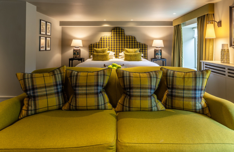 Bedroom 4, The Lygon Arms, Worcestershire