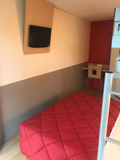 Bedroom 4, Premiere Classe Montbeliard - Sochaux, Doubs