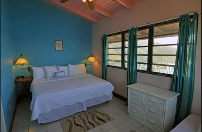 Bedroom, The Heritage Inn