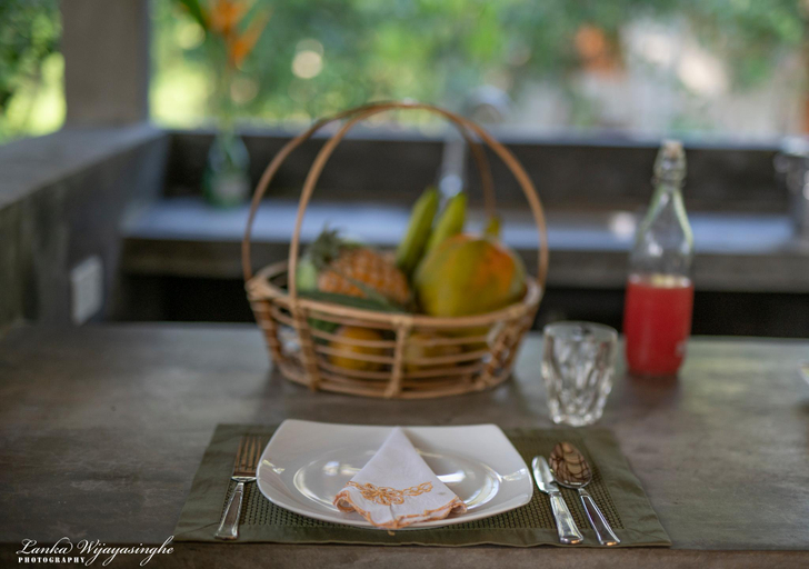 Food & Drinks 3, Tekkawatta, Kaduwela