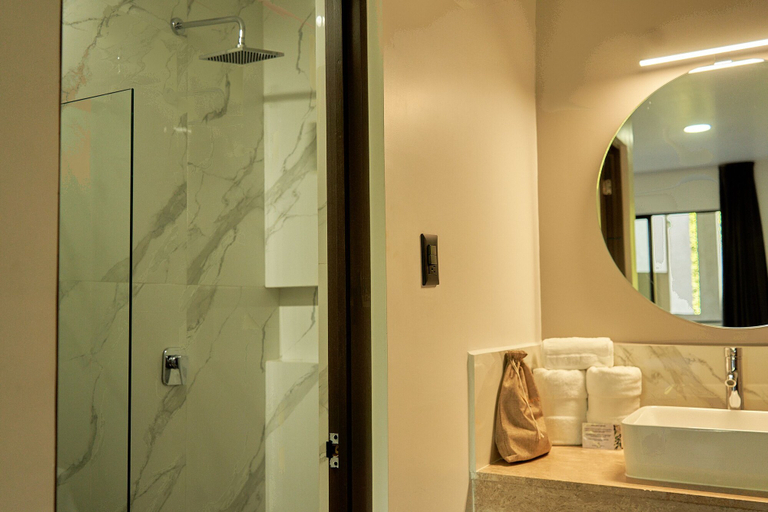Bathroom 5, Hotel Garcia Peral, Dist. Huajuapam