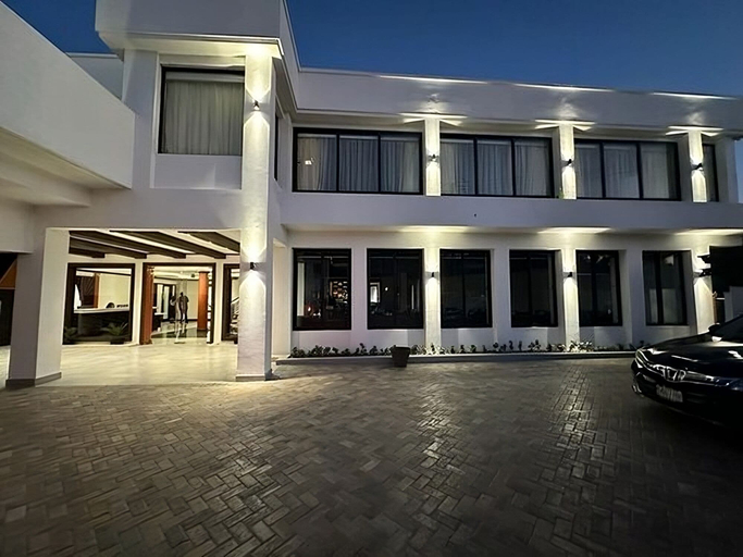 Exterior & Views 2, Sago Palm Hotel