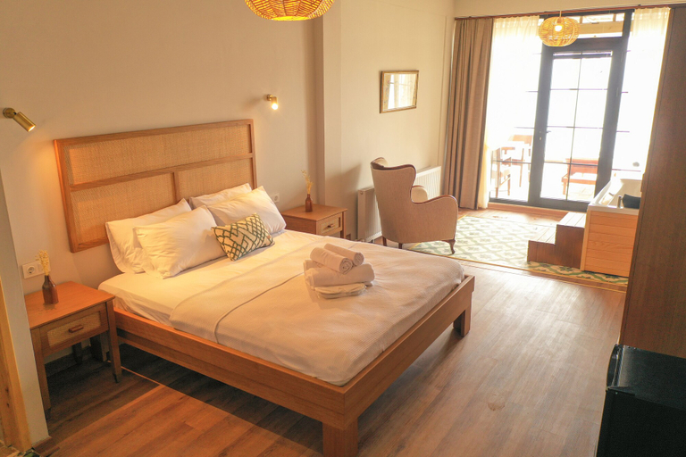 Bedroom 2, Ank'Ada Ayanikola, Adalar