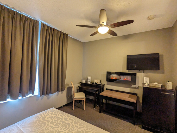 Others 4, King Edward Hotel, Division No. 15
