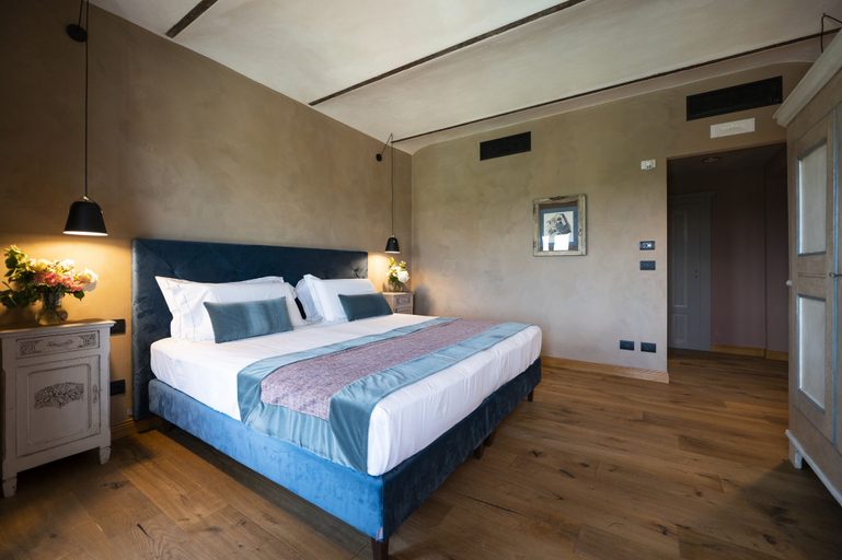 Bedroom 2, Relais Casa Clara, Cuneo