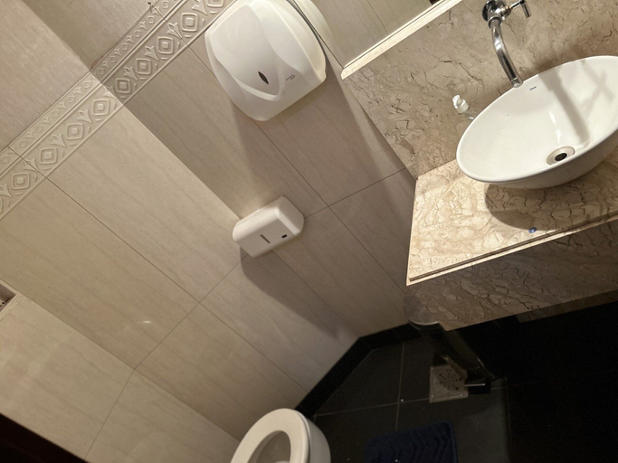 Bathroom 2, Morada Marista, Goiania