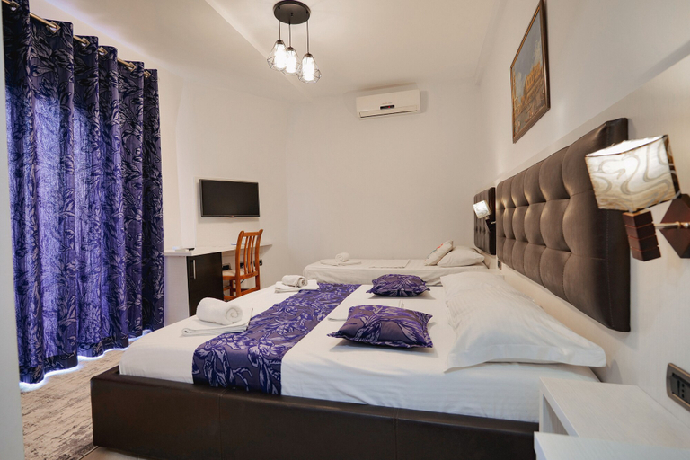 Bedroom 3, Grand Hotel Aita, Vlorës