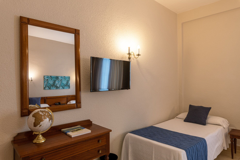 Bedroom 3, Hotel Marte, Santa Cruz de Tenerife