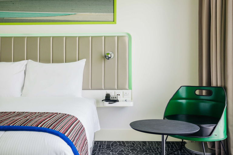 Bedroom 5, Park Inn by Radisson Dubai Motor City, Dubai