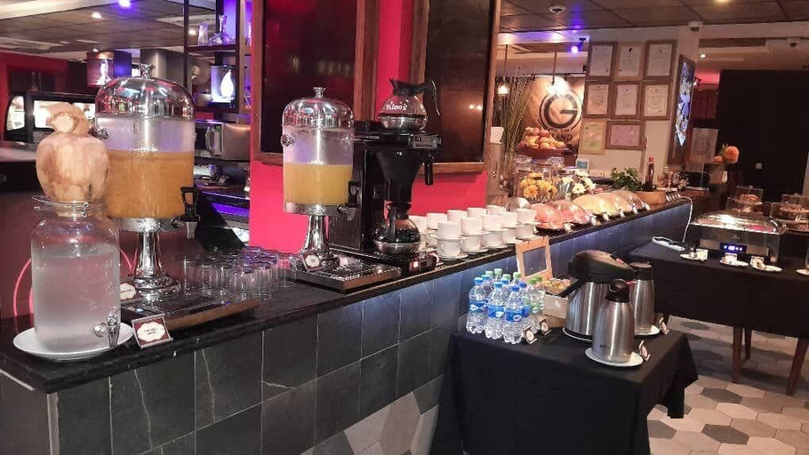 Food & Drinks 5, Fairview Luxury Apartments, Ilala
