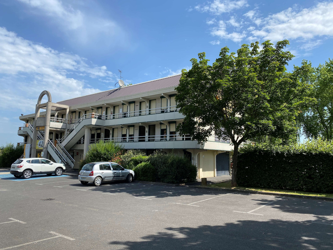 Exterior & Views 2, Premiere Classe Brive La Gaillarde Ouest, Corrèze