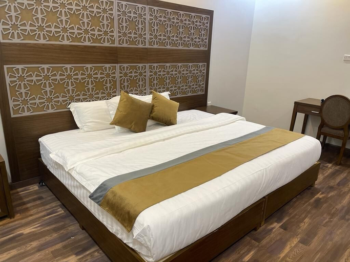 Bedroom 2, New Holiday Serviced Apartments, Riyadh