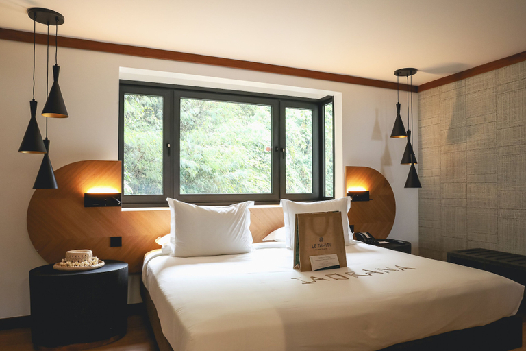 Bedroom 4, Tahiti Pearl Beach Resort