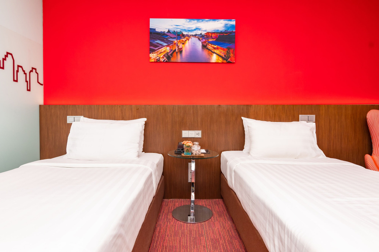 Bedroom 25