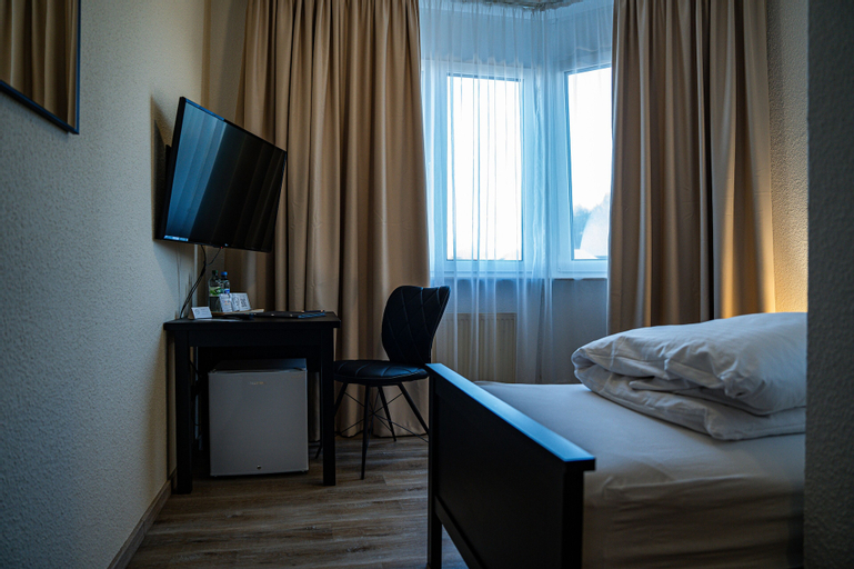 Bedroom 4, E&D Hotel, Offenbach