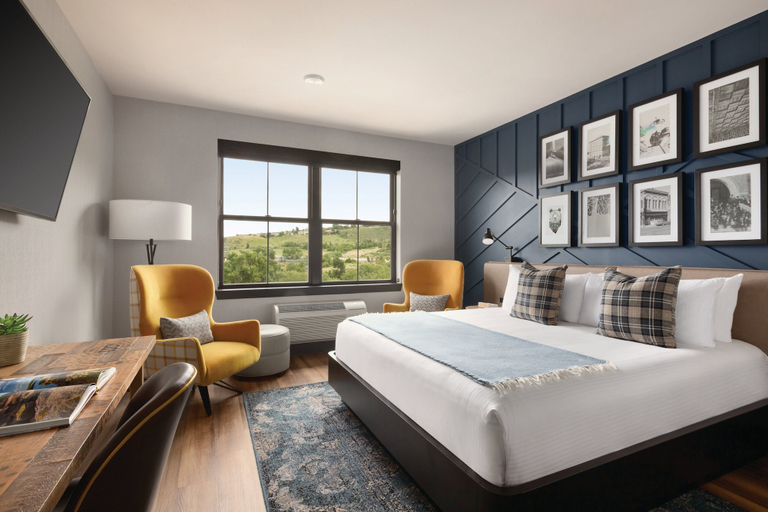Bedroom 4, The Eddy Taproom & Hotel, Jefferson