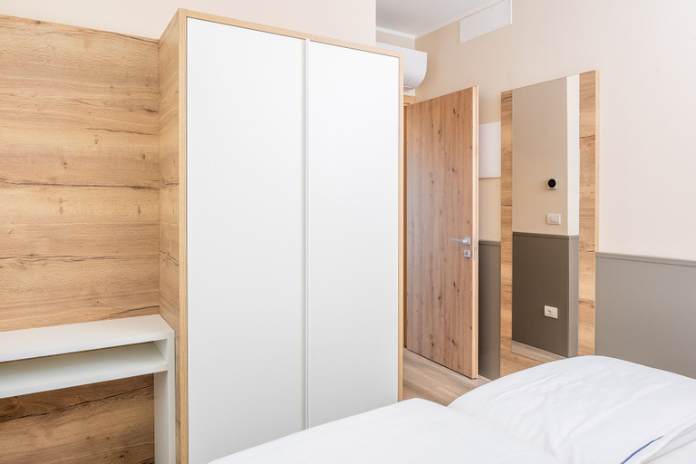 Bedroom 4, Residence Panorama, Verona