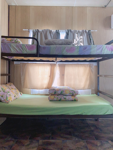 Bedroom 2, Colac Otway Caravan & Cabin Park, Colac-Otway - North