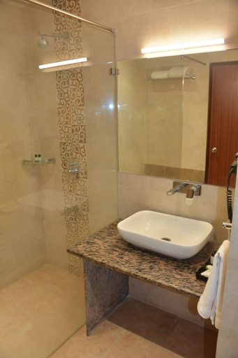 Bathroom, Kaara- Atharva Palace Jaipur, Jaipur