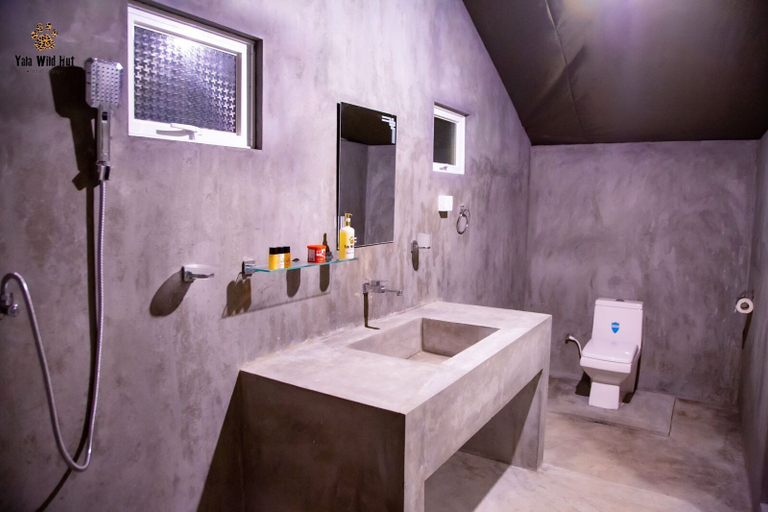 Bathroom 4, Yala Wild Hut, Thissamaharama