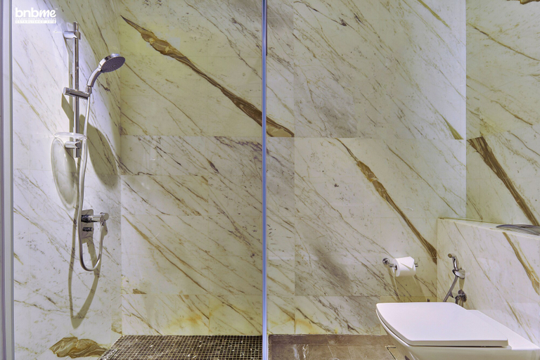 Bathroom 3, 4M 118 31 by bnbme homes, Dubai