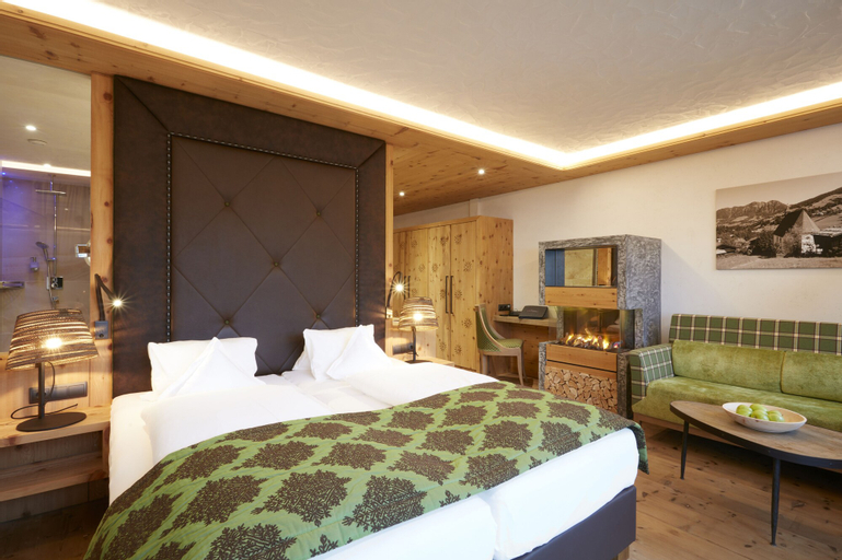 Bedroom 18