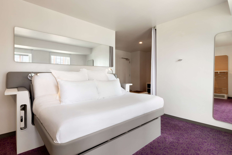 Bedroom 5, YOTEL Boston, Boston