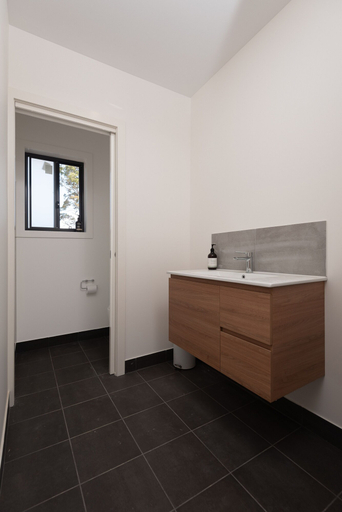 Bathroom 3, Batemans Bay Delight, Eurobodalla