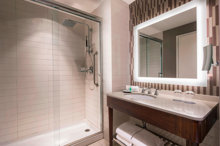 Bathroom 5, The Westin Wilmington, New Castle