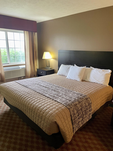 Bedroom 3, The Woodridge Inn, Fayette