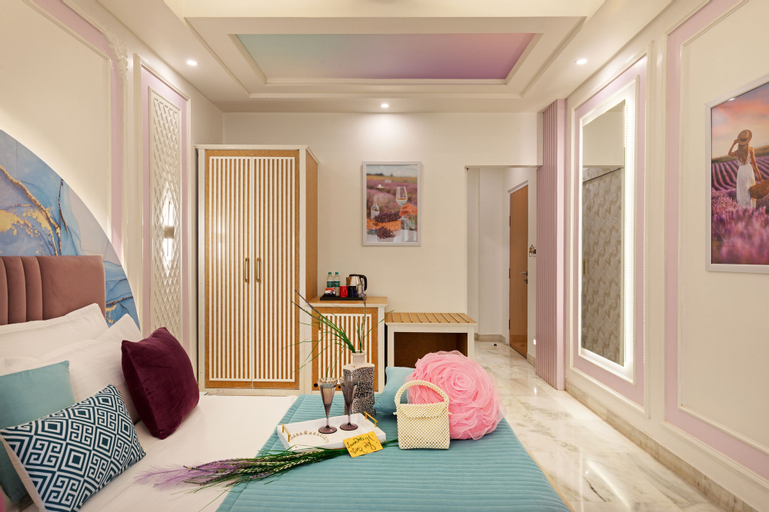 Bedroom 24