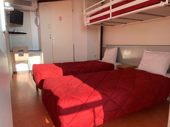 Bedroom 3, Premiere Classe La Rochelle Sud-Angoulins, Charente-Maritime