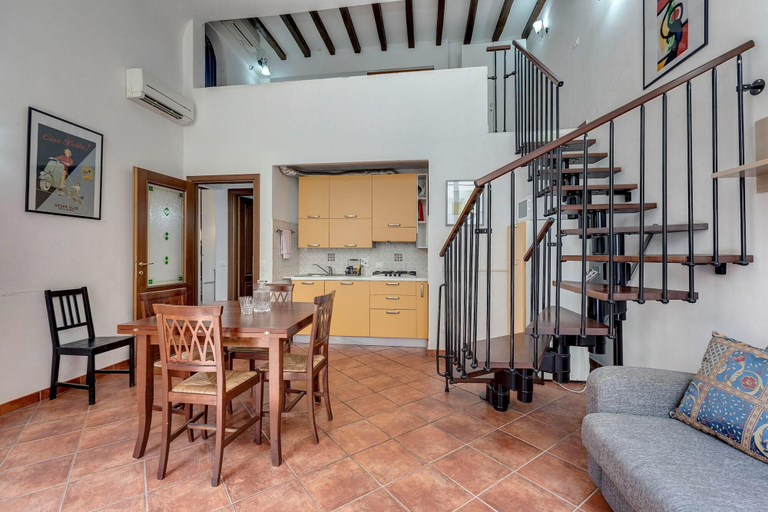 Room 4, Ricasoli 17 G in Firenze, Florence