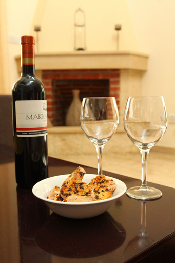 Food & Drinks 5, Aphrodite Hills Rentals – The Mythos Collection Villas