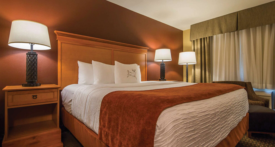 Bedroom 3, Best Western Plus Deer Park Hotel & Suites, Moffat