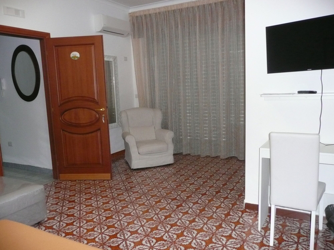 Bedroom 5, GARDEN HOUSE ERCOLANO, Napoli