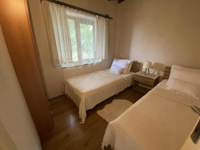 Bedroom 3, PluVia Boutique Hotel, Ayvacık