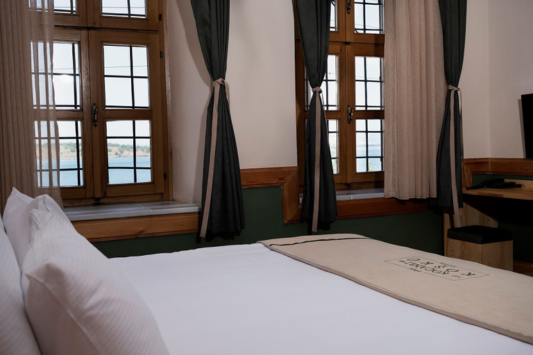 Bedroom 4, Koçanlı Köşkü, Dikili