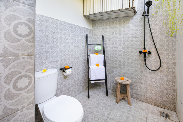 Bathroom 3, Villa Maviba Seminyak, Badung
