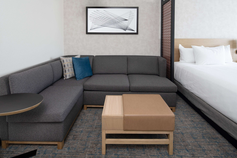 Bedroom 3, Hyatt Place Bakersfield, Kern