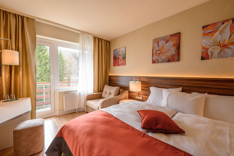 Bedroom 4, Sunday Schwarzbachtal Hideaway Resort, Vogtlandkreis