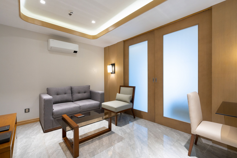 Others 3, One Euphoria Luxe Hotel, Mabalacat