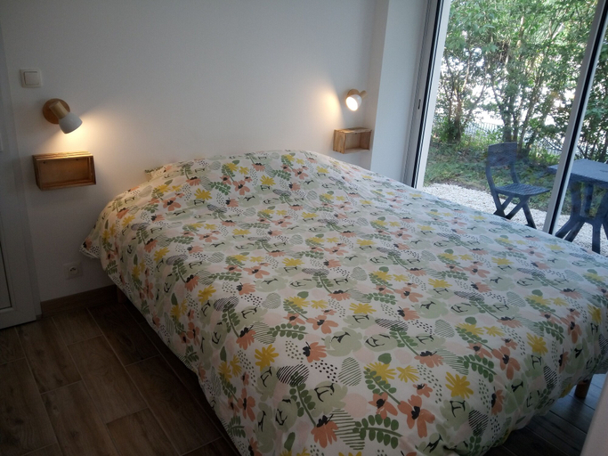 Bedroom 4, R & C - Room and Calm, Vendée